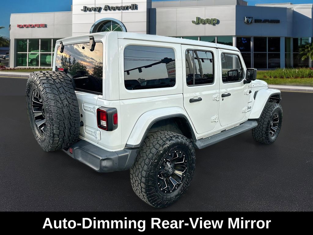 Used 2018 Jeep Wrangler Unlimited Sahara image 10