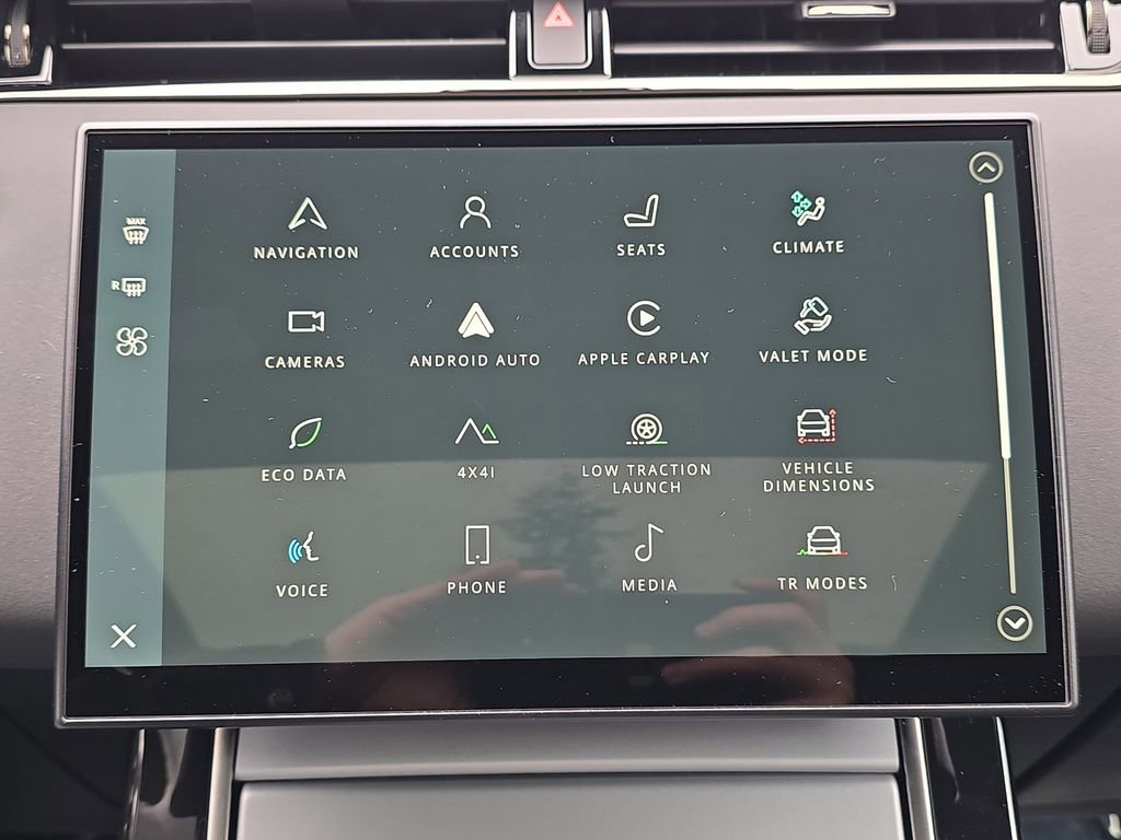 Used 2025 Land Rover Range Rover Evoque S image 24