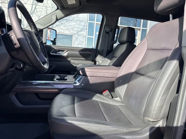 Certified 2025 Chevrolet Silverado 2500 LTZ w/ LTZ Premium Package image 11
