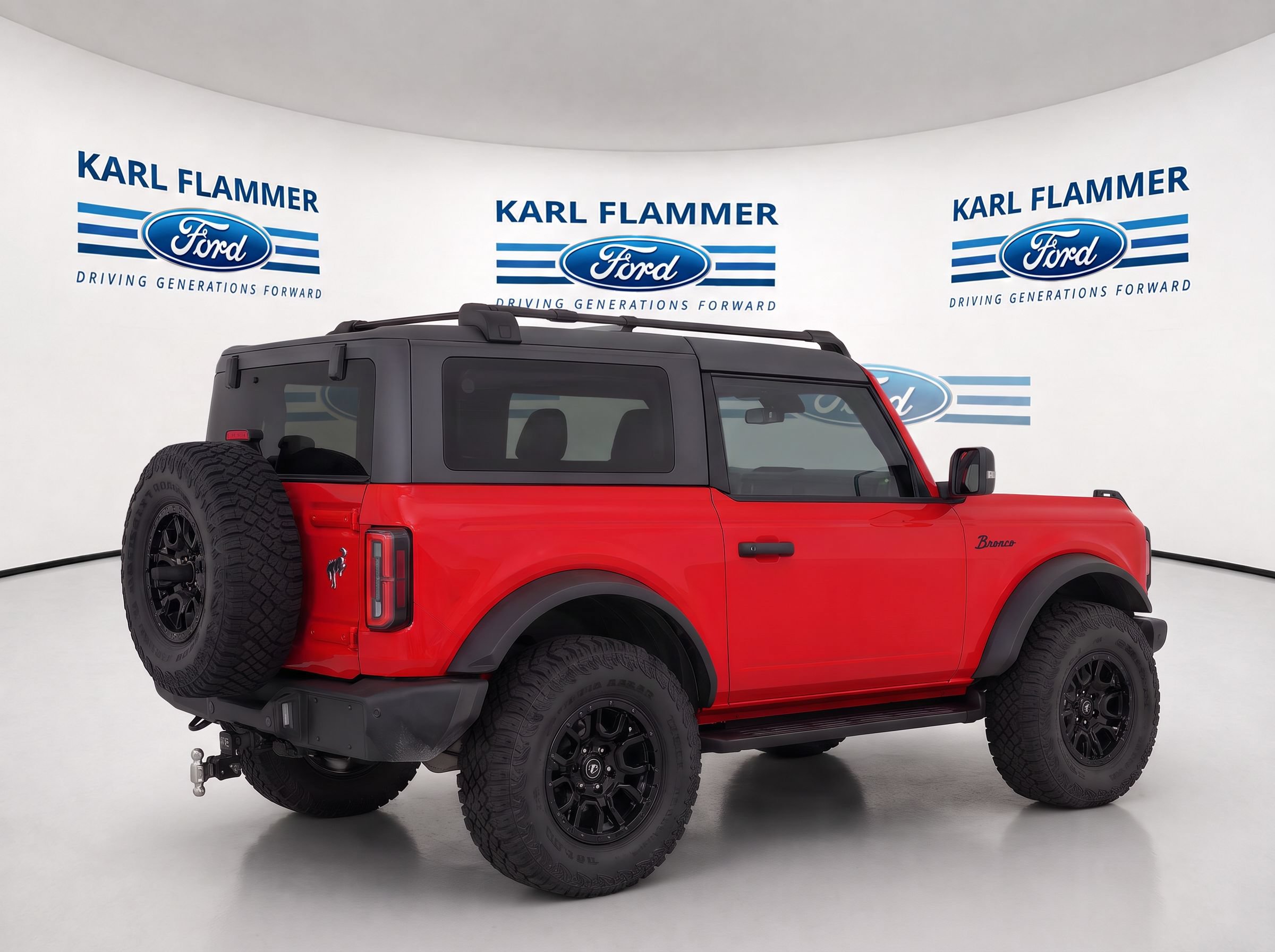 Certified 2021 Ford Bronco Big Bend w/ Sasquatch Package AWD/4WD image 3