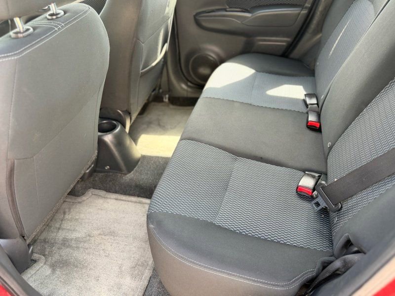 Used 2016 Nissan Versa Note SV FWD image 11
