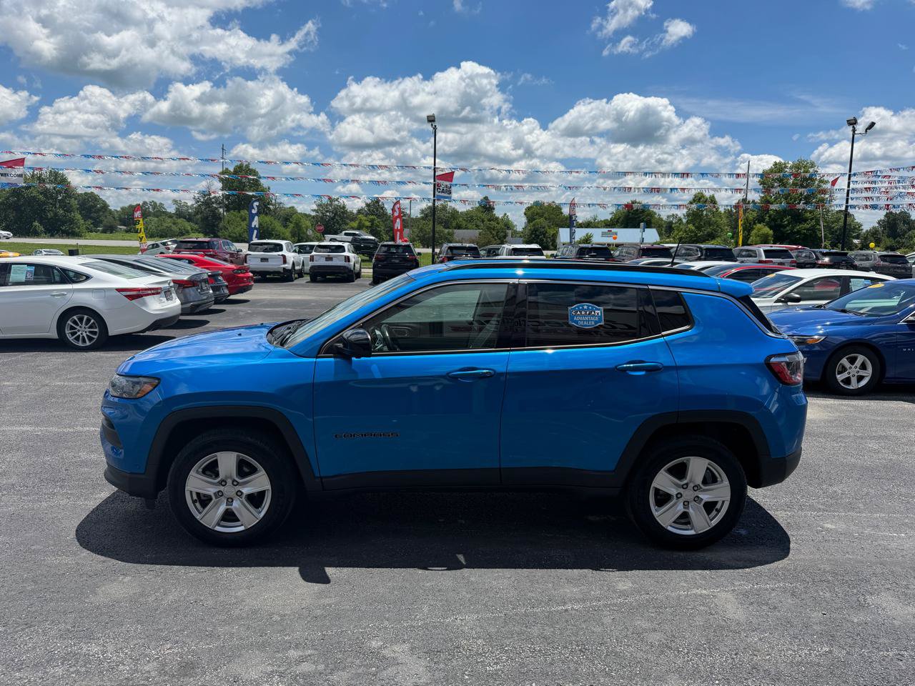 Used 2022 Jeep Compass Latitude w/ Convenience Group AWD/4WD image 8