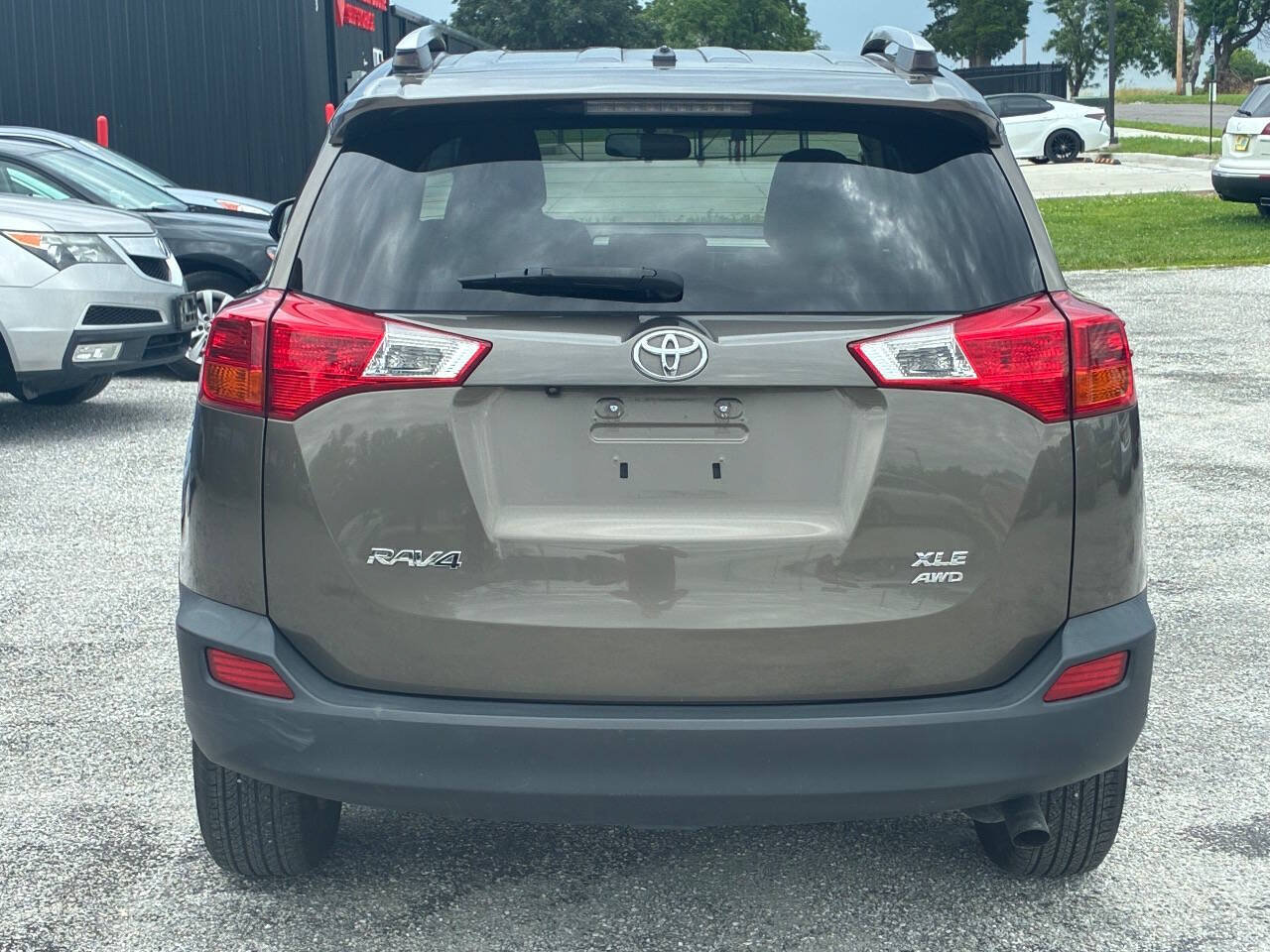 Used 2013 Toyota RAV4 XLE AWD/4WD image 14