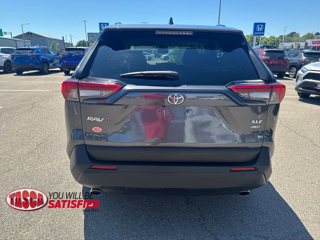 Used 2022 Toyota RAV4 XLE w/ Convenience Package AWD/4WD image 6