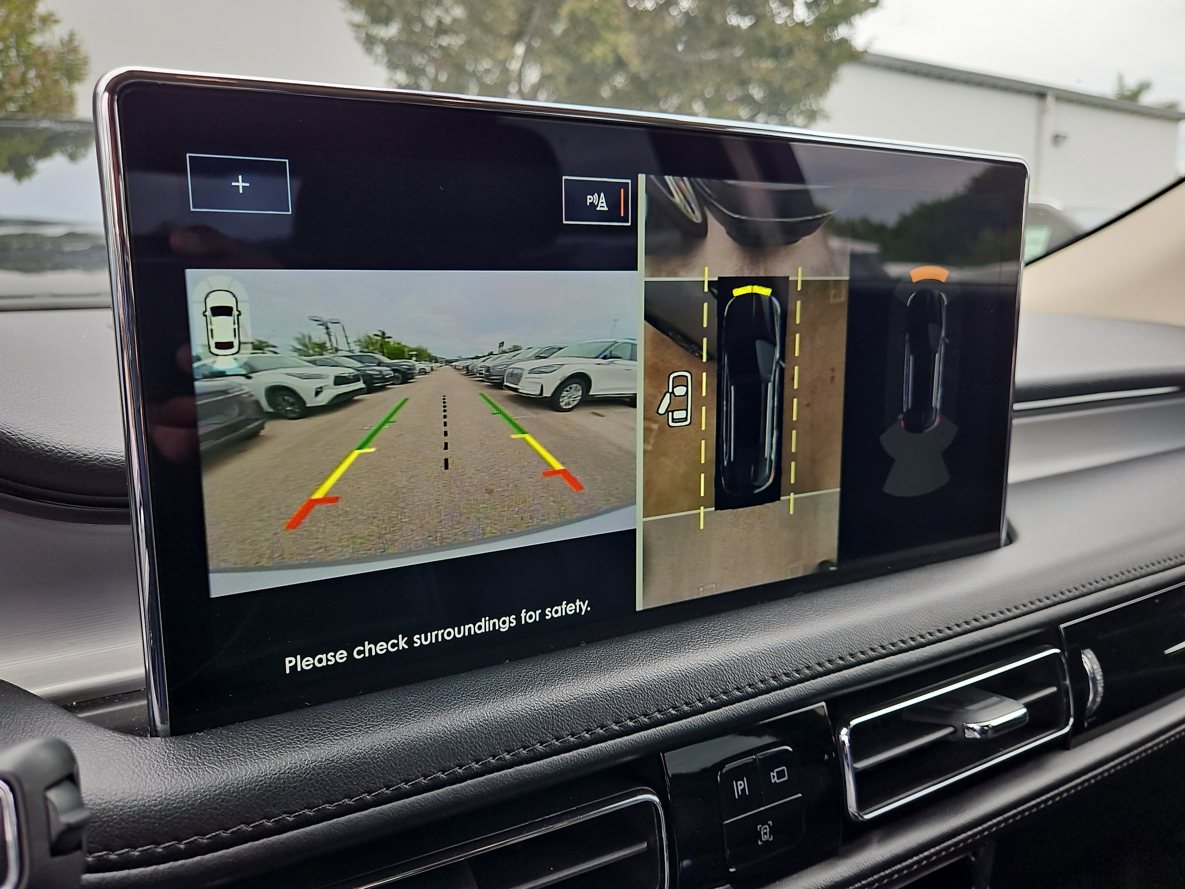 Certified 2023 Lincoln Nautilus Reserve w/ Equipment Group 201A image 19