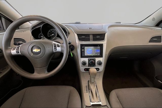 Used 2011 Chevrolet Malibu LS FWD image 7