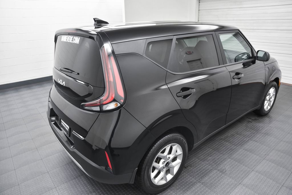 Used 2023 Kia Soul LX w/ Option Group 015 image 7