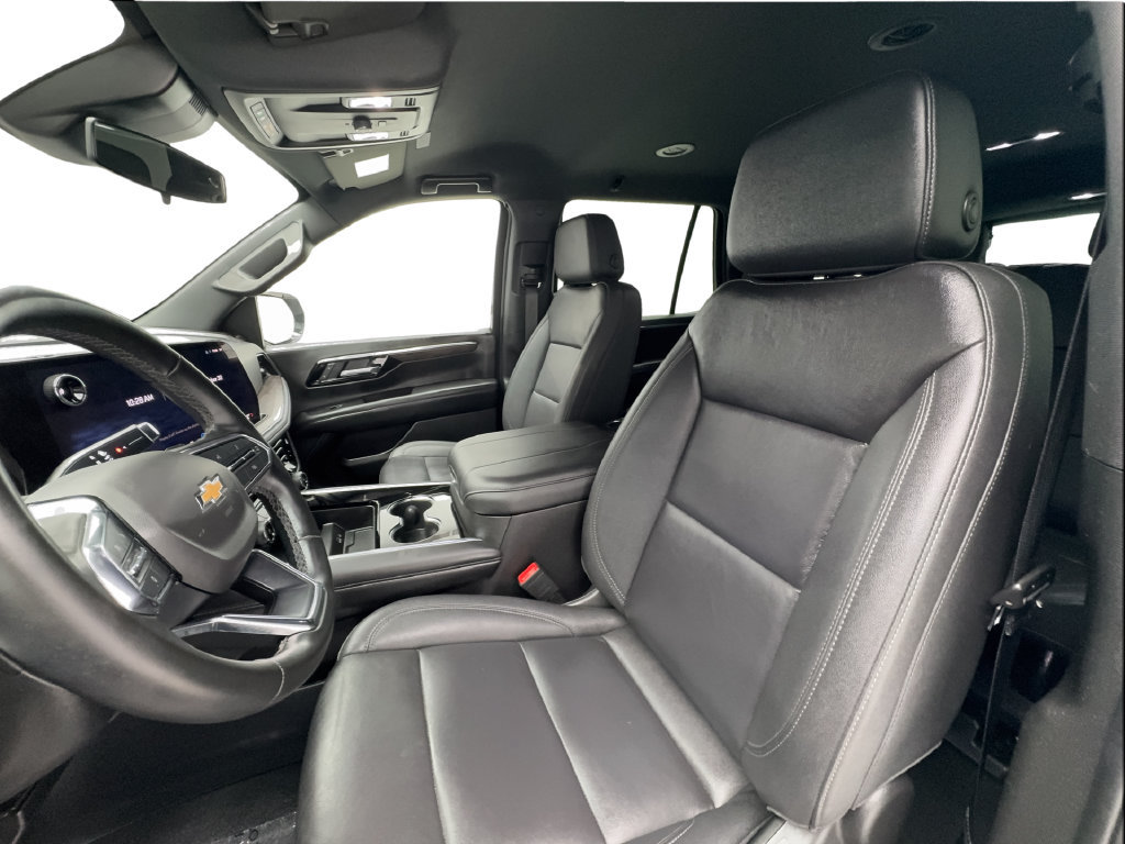 Used 2025 Chevrolet Tahoe LT AWD/4WD image 20