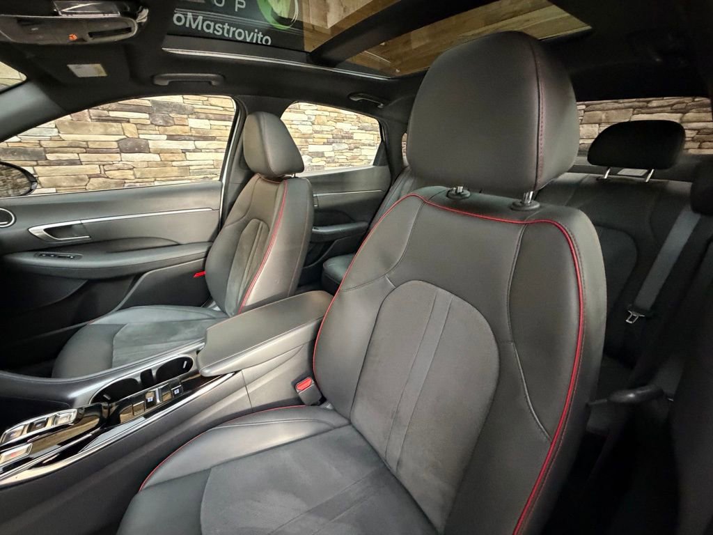 Used 2021 Hyundai Sonata SEL Plus w/ Tech Package image 12