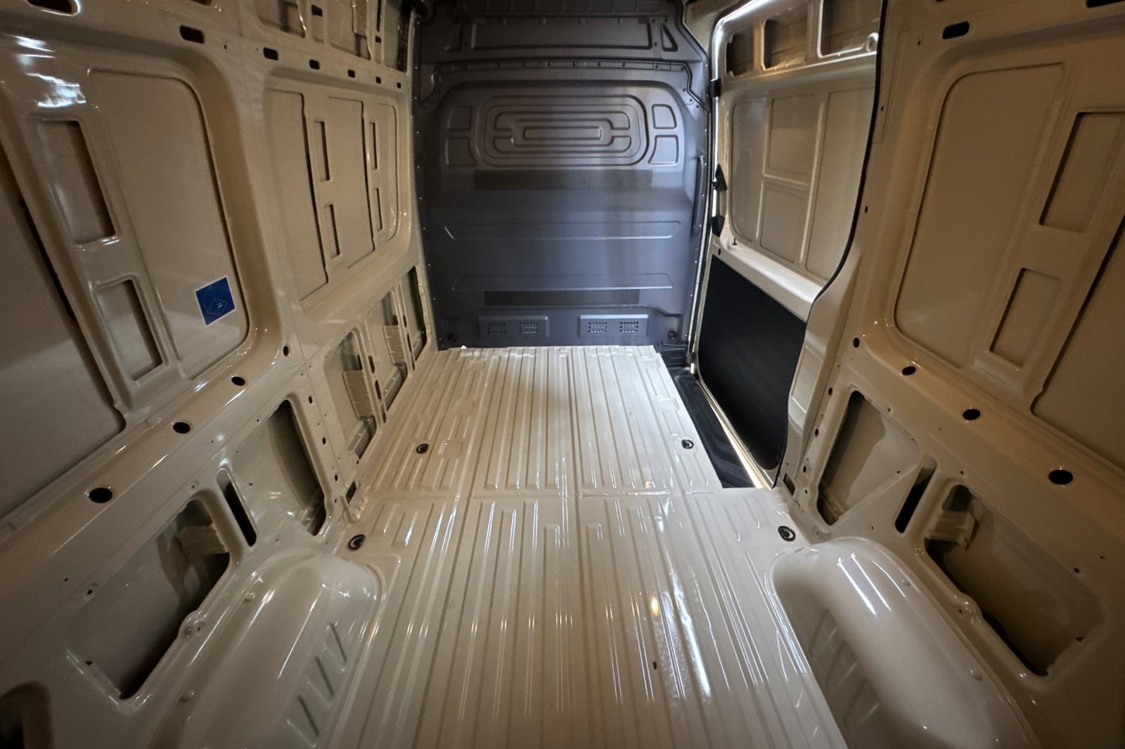 New 2025 Mercedes-Benz Sprinter 2500 image 16