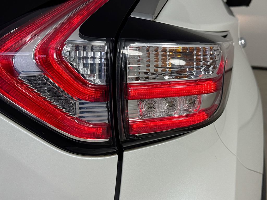 Used 2017 Nissan Murano SL FWD image 35