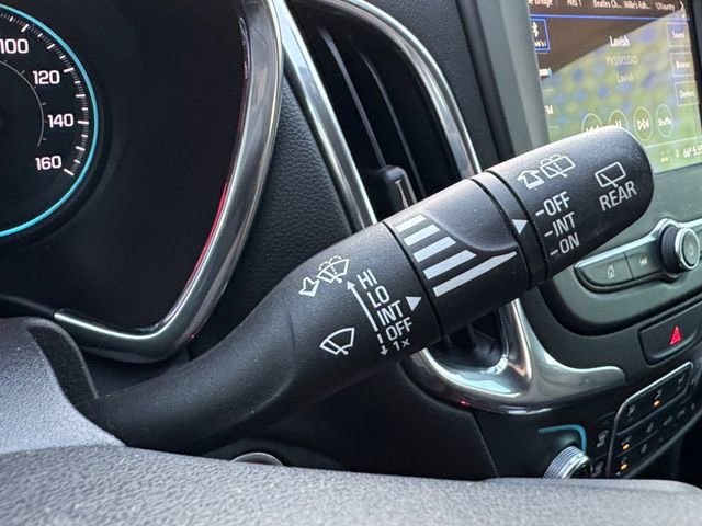 Used 2019 Chevrolet Equinox LT image 12