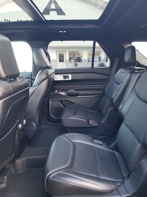 Used 2020 Ford Explorer ST w/ ST Street Pack image 17