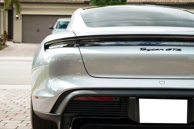 Used 2024 Porsche Taycan GTS AWD/4WD image 77