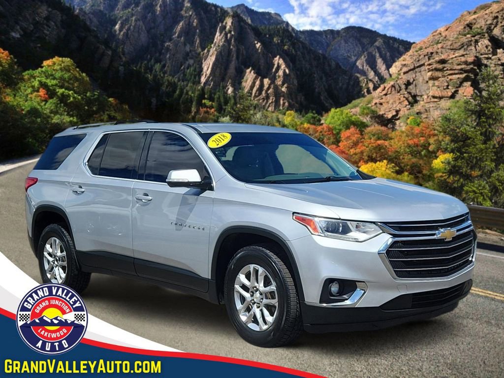Used 2018 Chevrolet Traverse LT AWD/4WD image 1