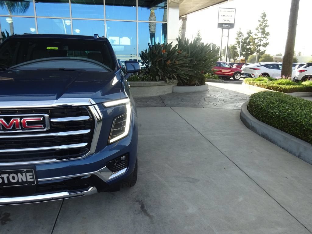 New 2026 GMC Yukon XL Elevation AWD/4WD image 32