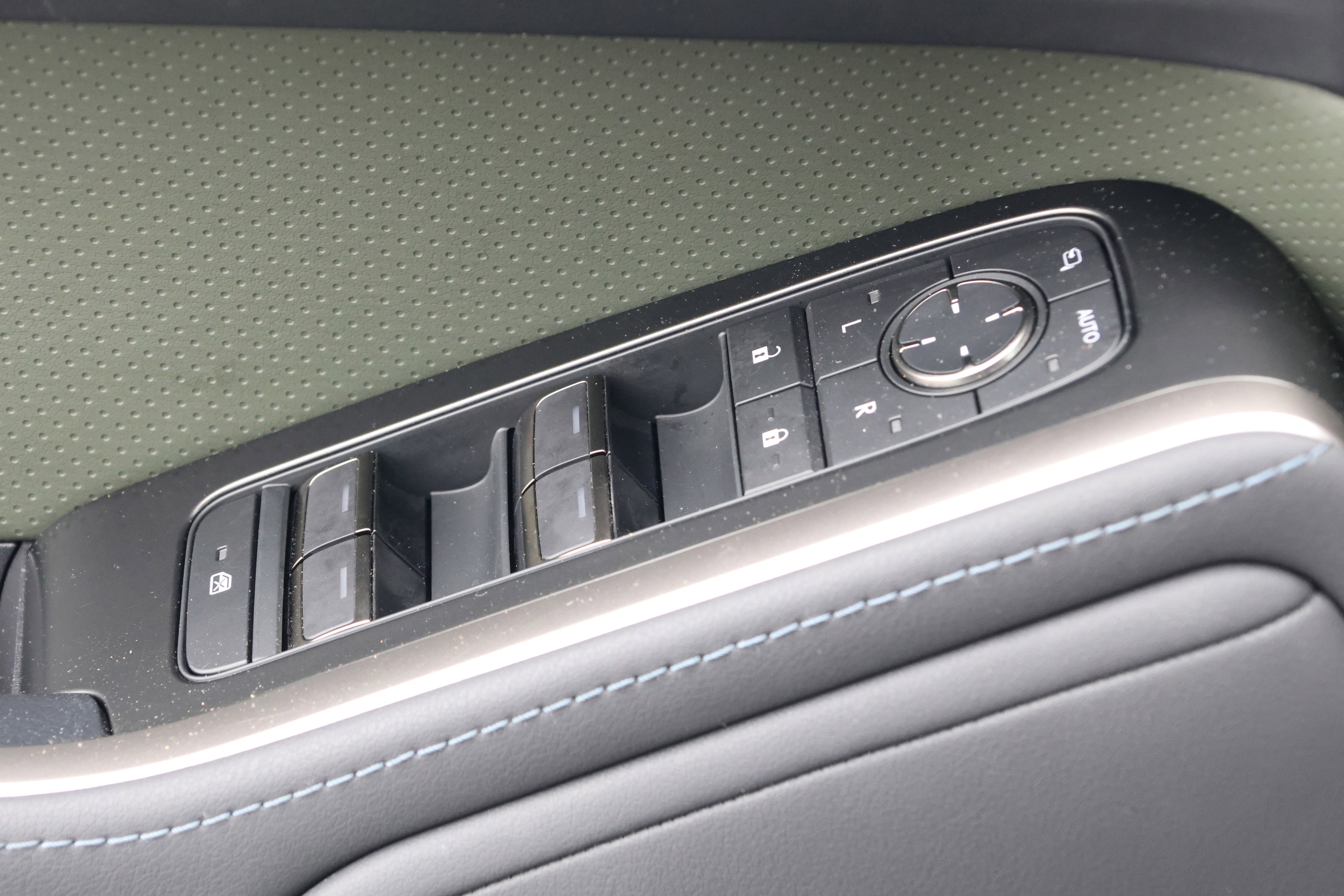 Certified 2024 Lexus GX 550 AWD/4WD image 13