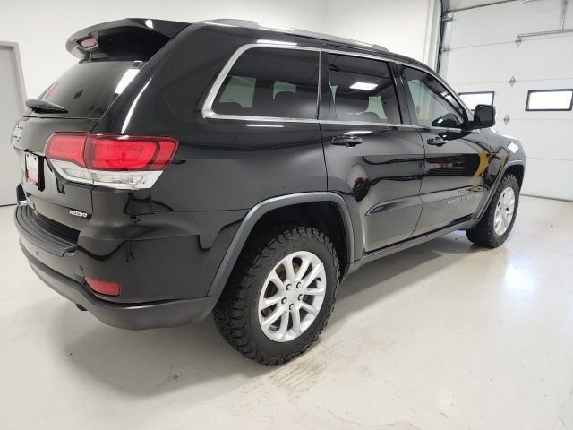 Used 2021 Jeep Grand Cherokee Laredo AWD/4WD image 11