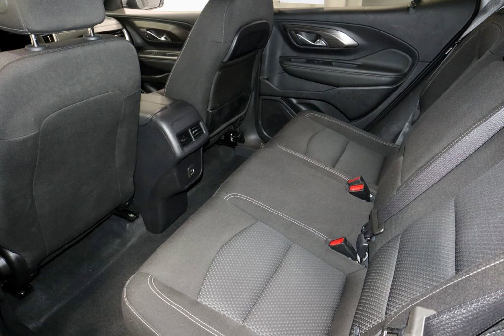 Used 2024 GMC Terrain SLE FWD image 20