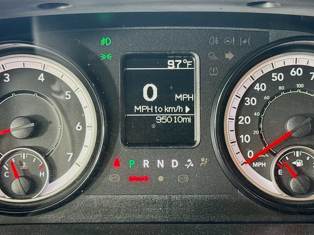Used 2019 RAM 1500 Express w/ Express Value Package AWD/4WD image 12