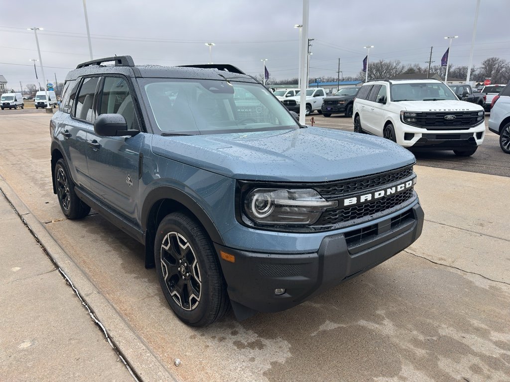 New 2026 Ford Bronco Sport Outer Banks image 2