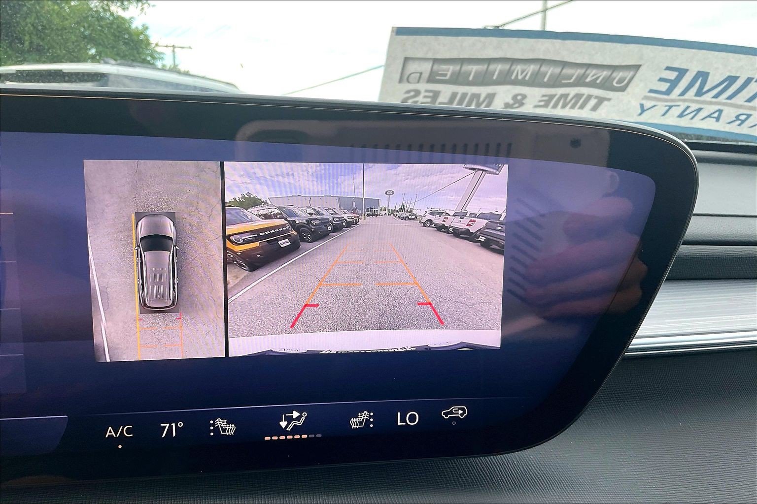 Used 2026 Buick Enclave Preferred AWD/4WD image 20
