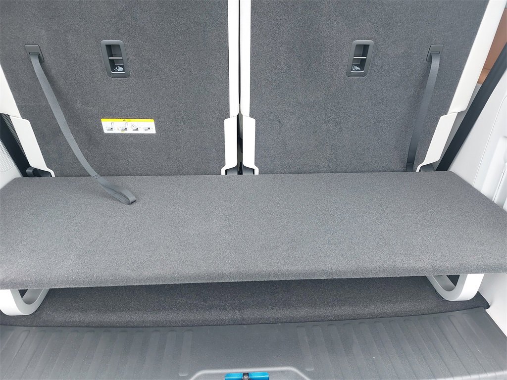 New 2025 Volkswagen ID. Buzz 1st Edition image 21