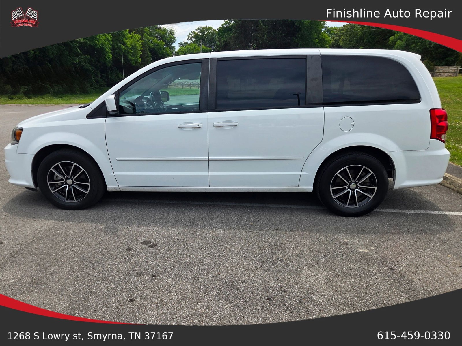 Used 2015 Dodge Grand Caravan R/T FWD image 5