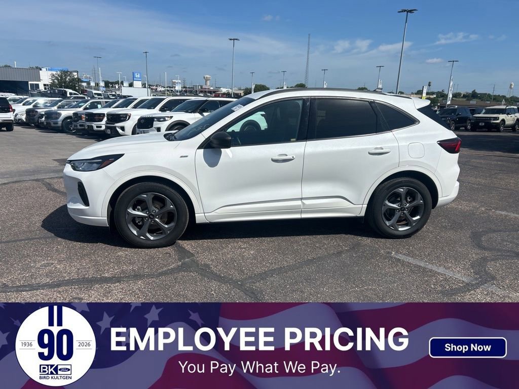 Used 2024 Ford Escape ST-Line w/ Tech Pack #1