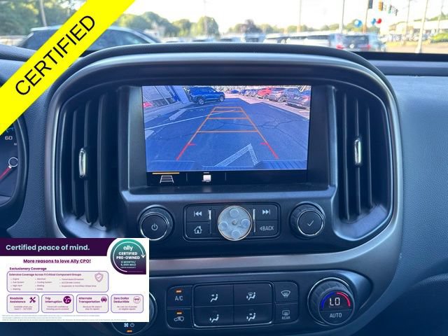 Used 2022 Chevrolet Colorado Z71 AWD/4WD image 2