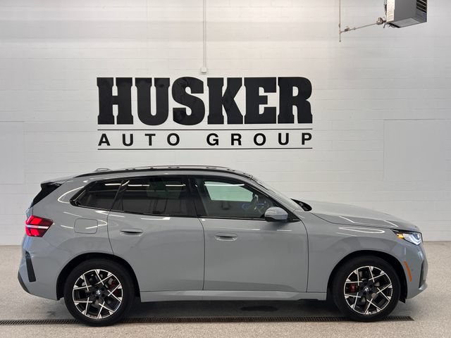 Used 2026 BMW X3 xDrive30i AWD/4WD image 2