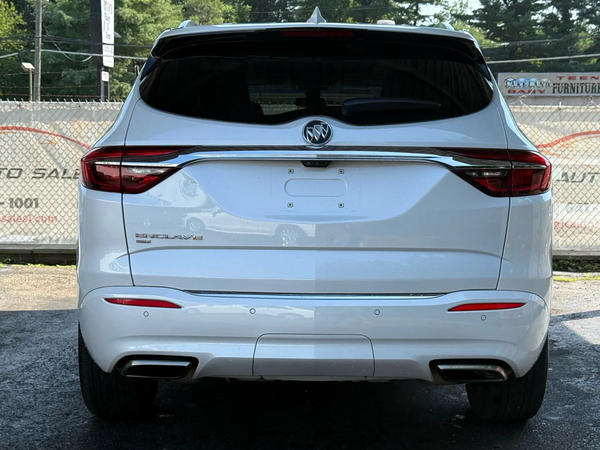 Used 2021 Buick Enclave Avenir w/ Avenir Technology Package AWD/4WD image 60