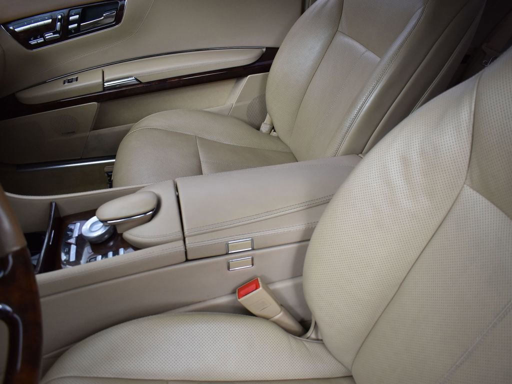Used 2008 Mercedes-Benz CL 550 image 14