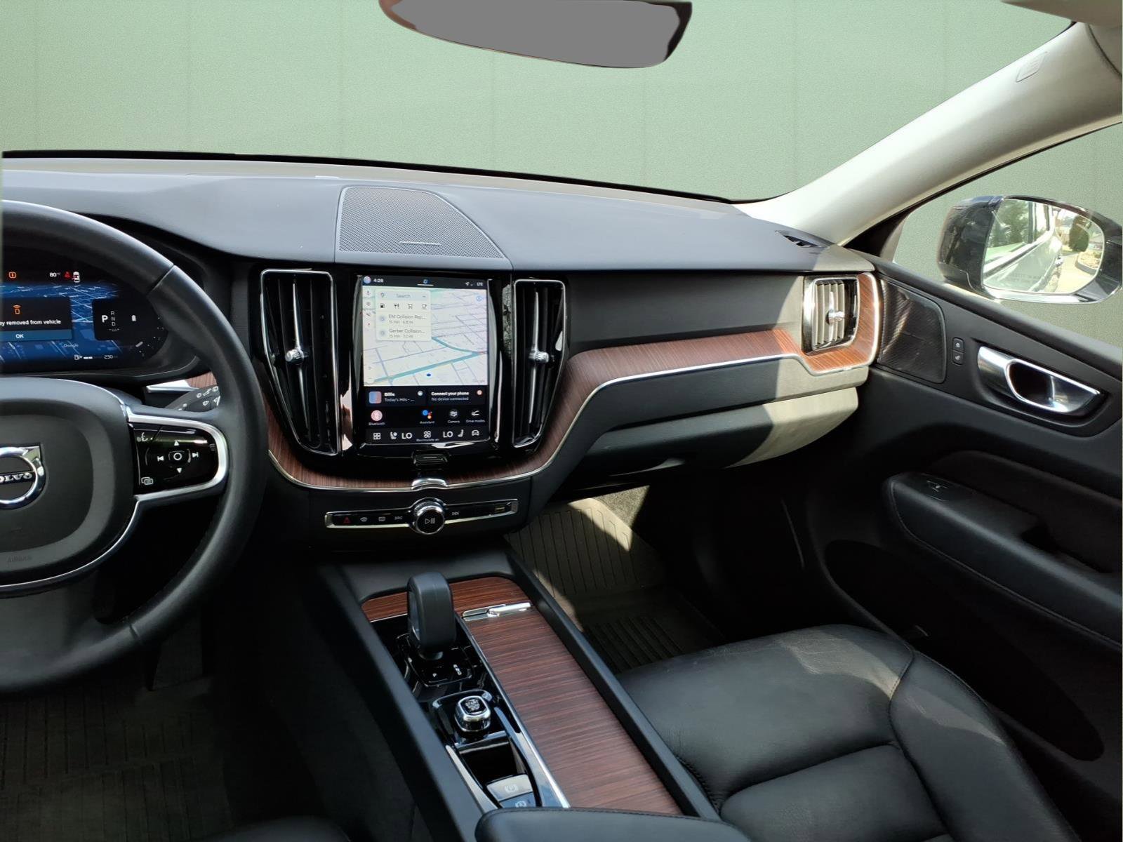 Used 2023 Volvo XC60 B5 Plus w/ Climate Package image 16