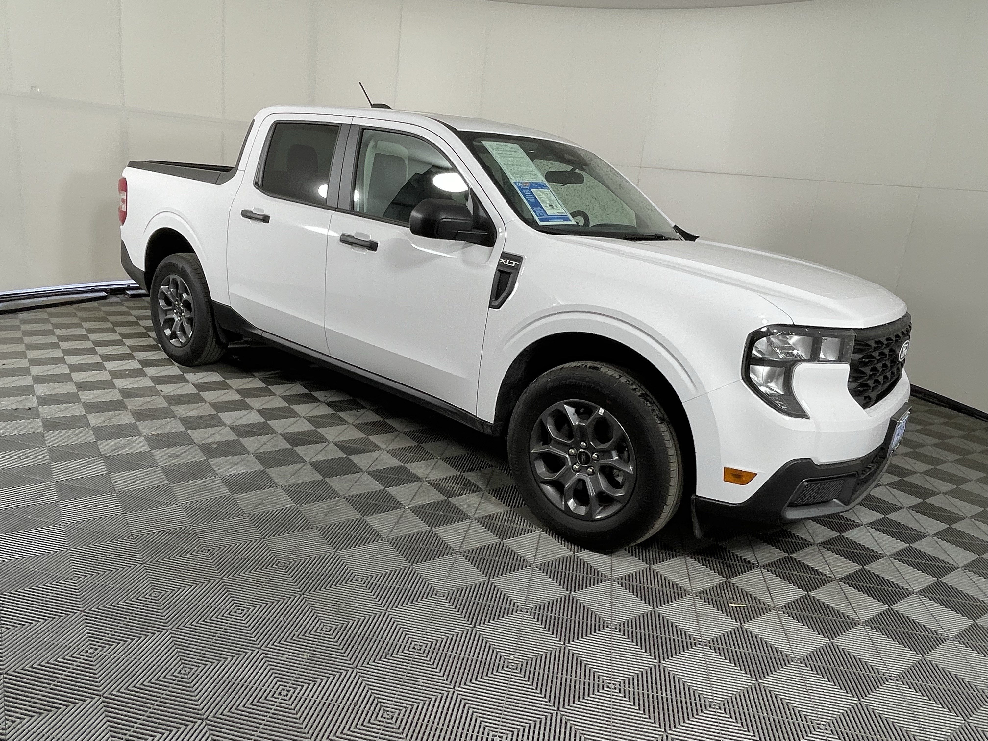 Used 2026 Ford Maverick XLT w/ 4K Tow Package AWD/4WD image 7