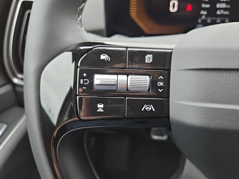 New 2026 Kia Sorento S AWD/4WD image 30