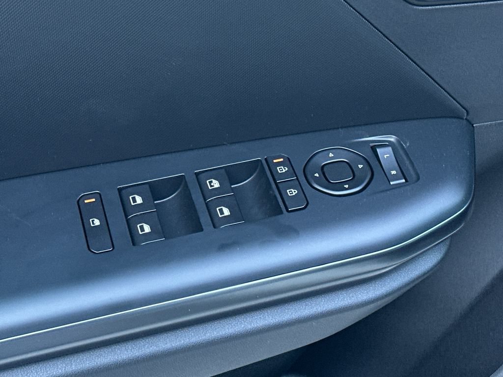New 2026 Kia K4 FWD image 15