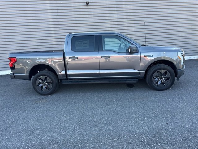 New 2025 Ford F150 Lightning XLT image 2