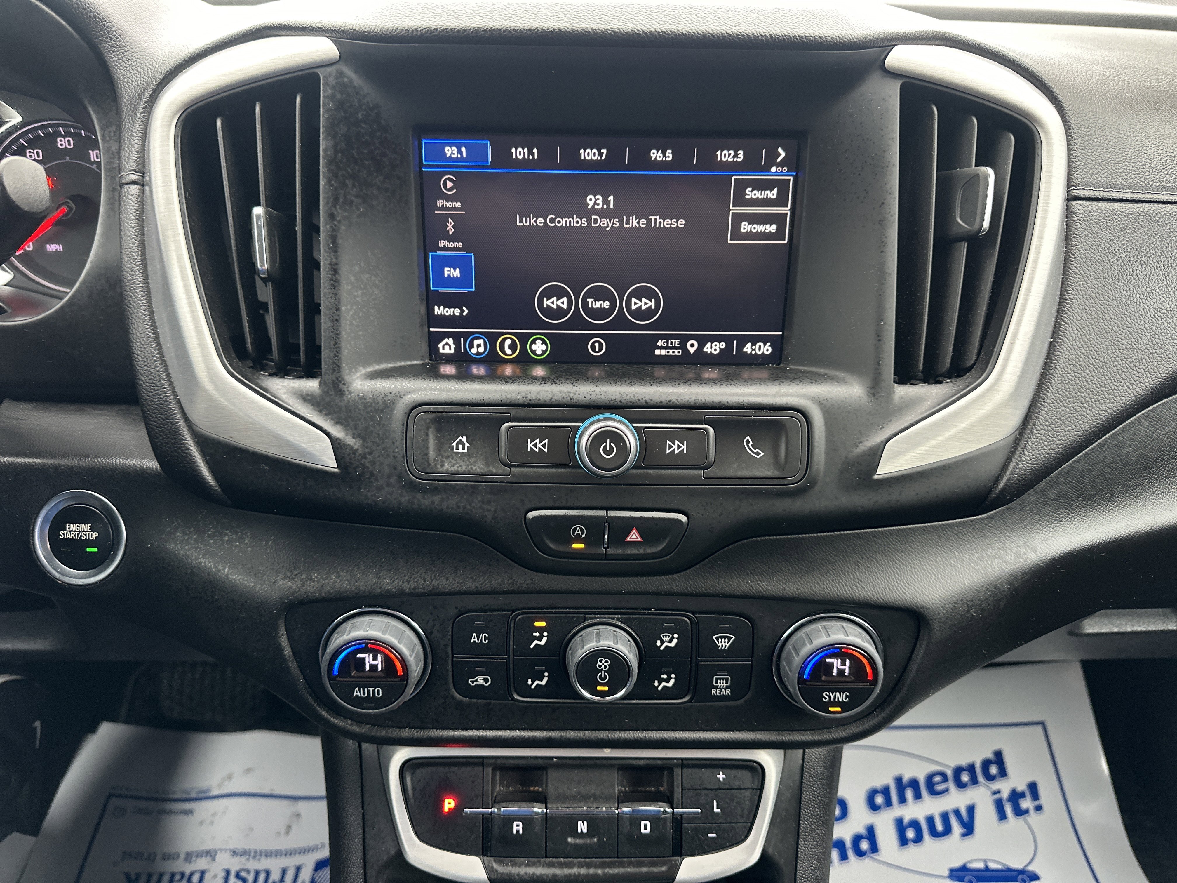 Used 2022 GMC Terrain SLE w/ Driver Convenience Package image 13