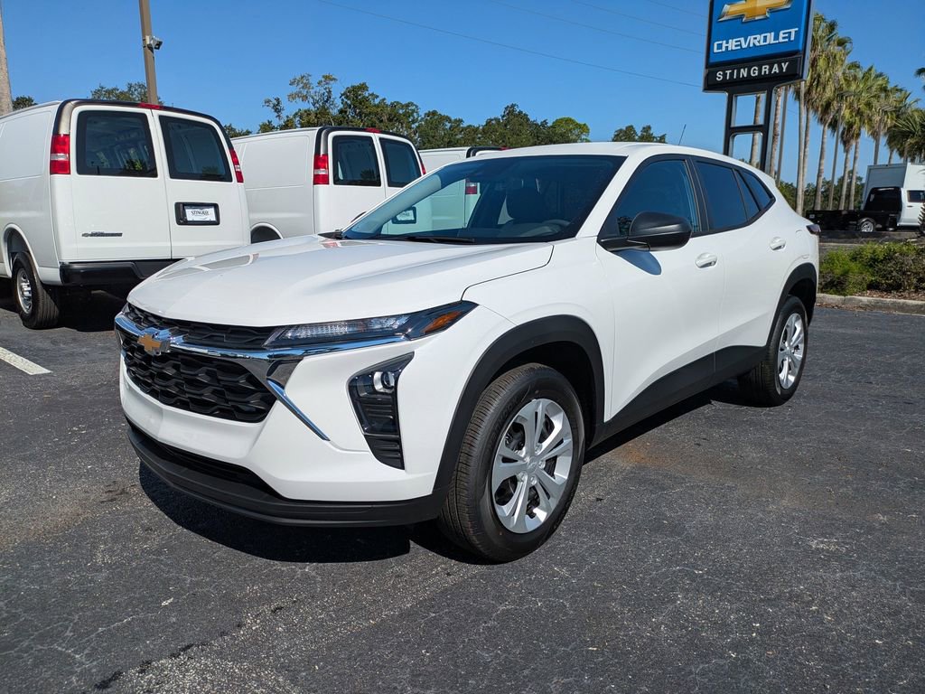 New 2026 Chevrolet Trax LS w/ Driver Confidence Package image 8