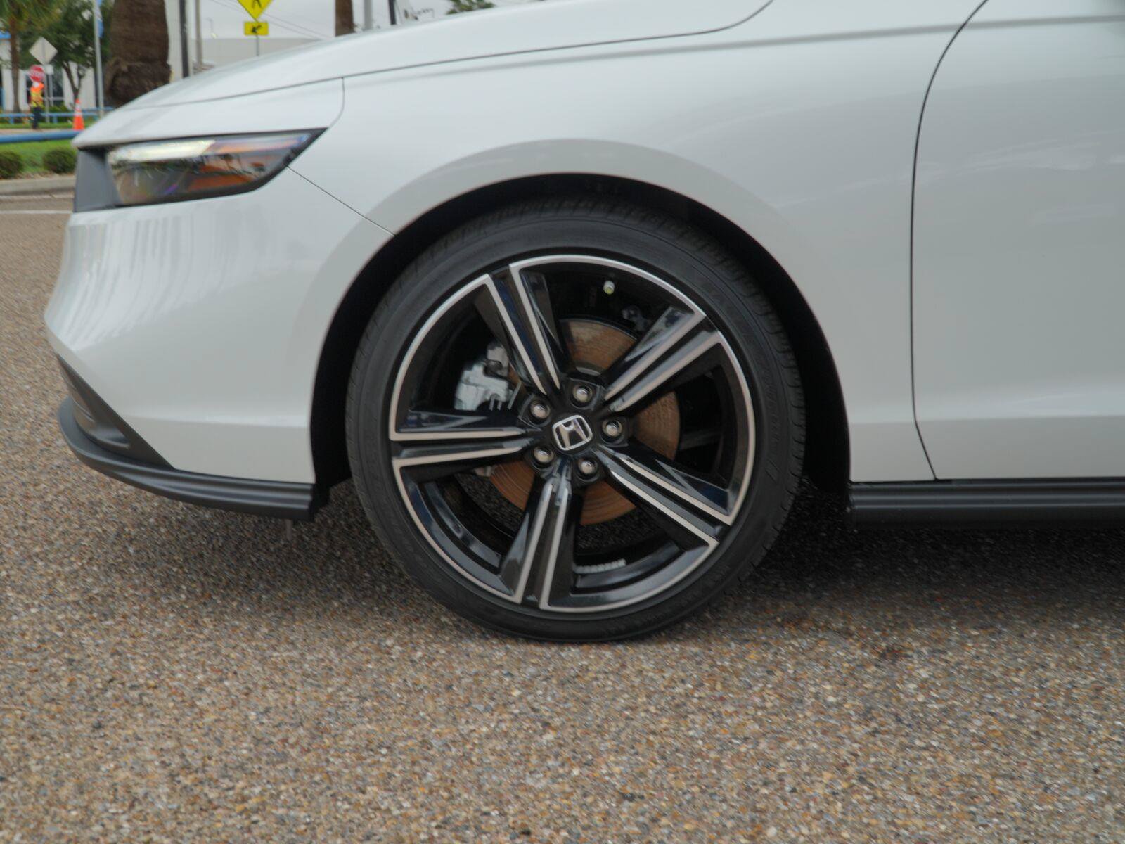 Used 2026 Honda Accord Sport image 17