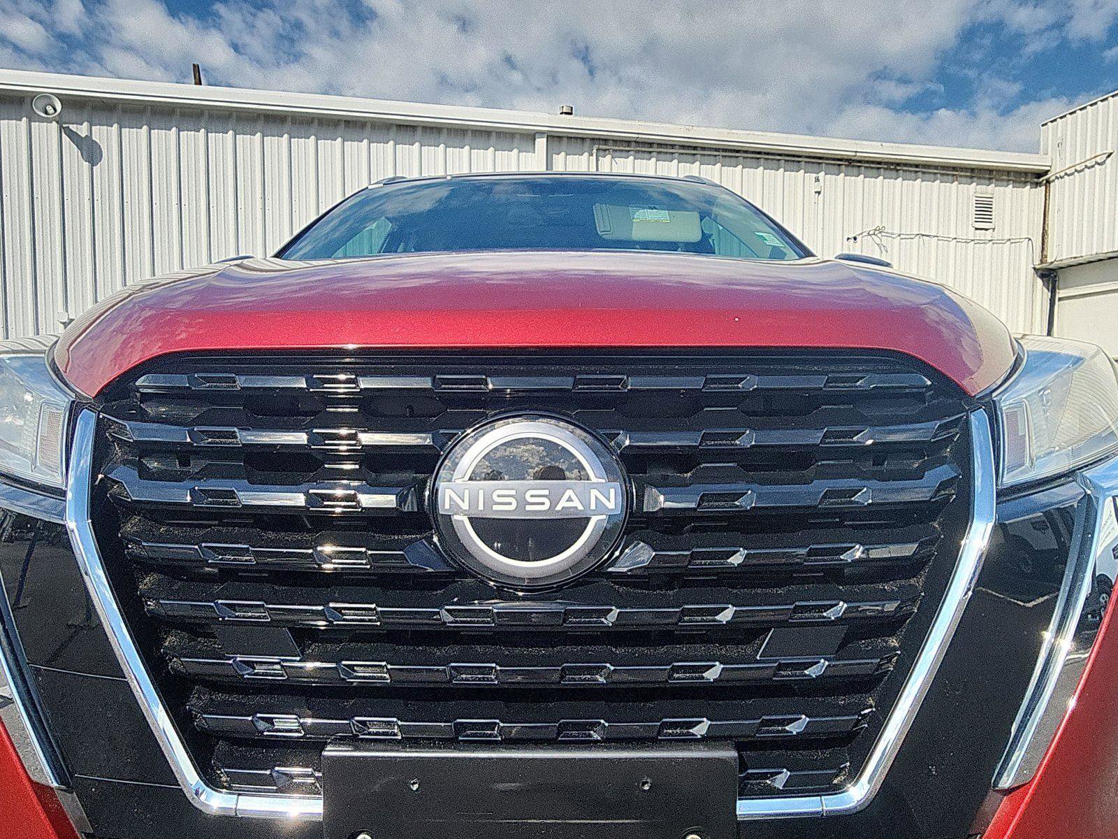 Used 2024 Nissan Kicks SV FWD image 14