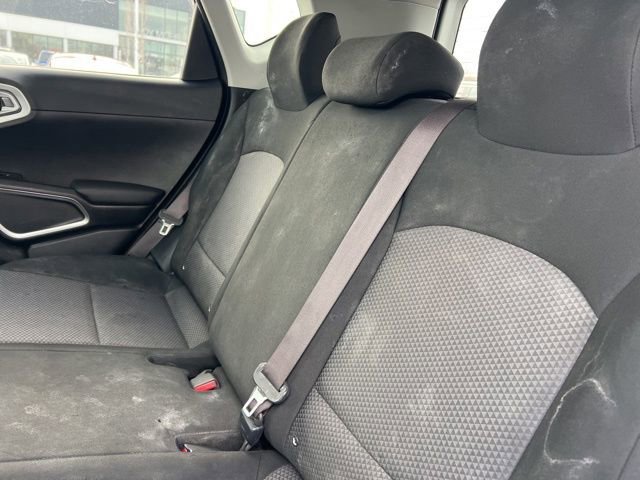 Used 2020 Kia Soul LX image 26