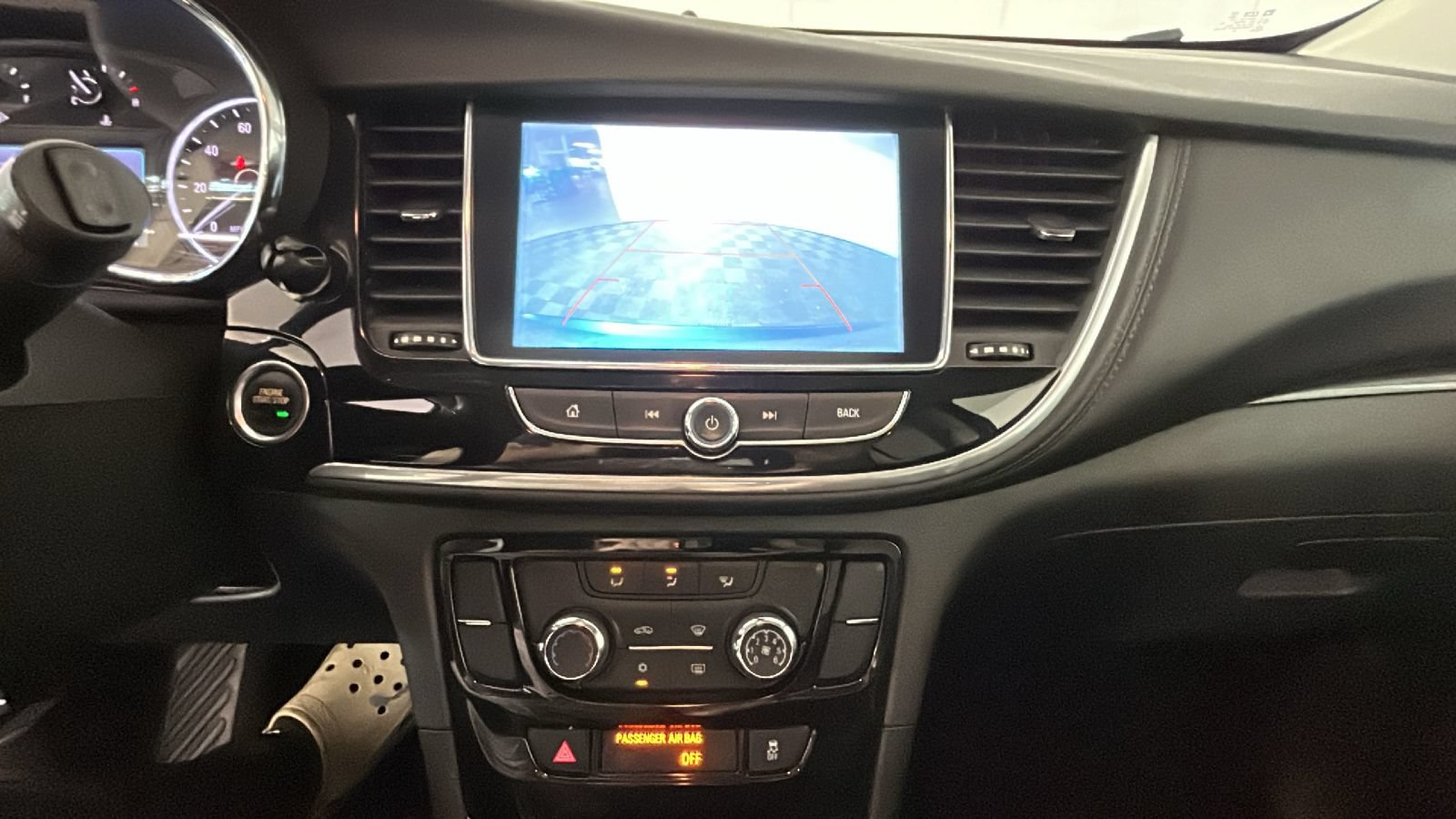 Used 2020 Buick Encore Preferred FWD image 28