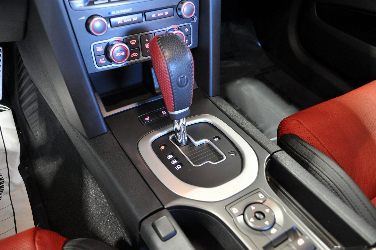 Used 2009 Pontiac G8 GXP image 23