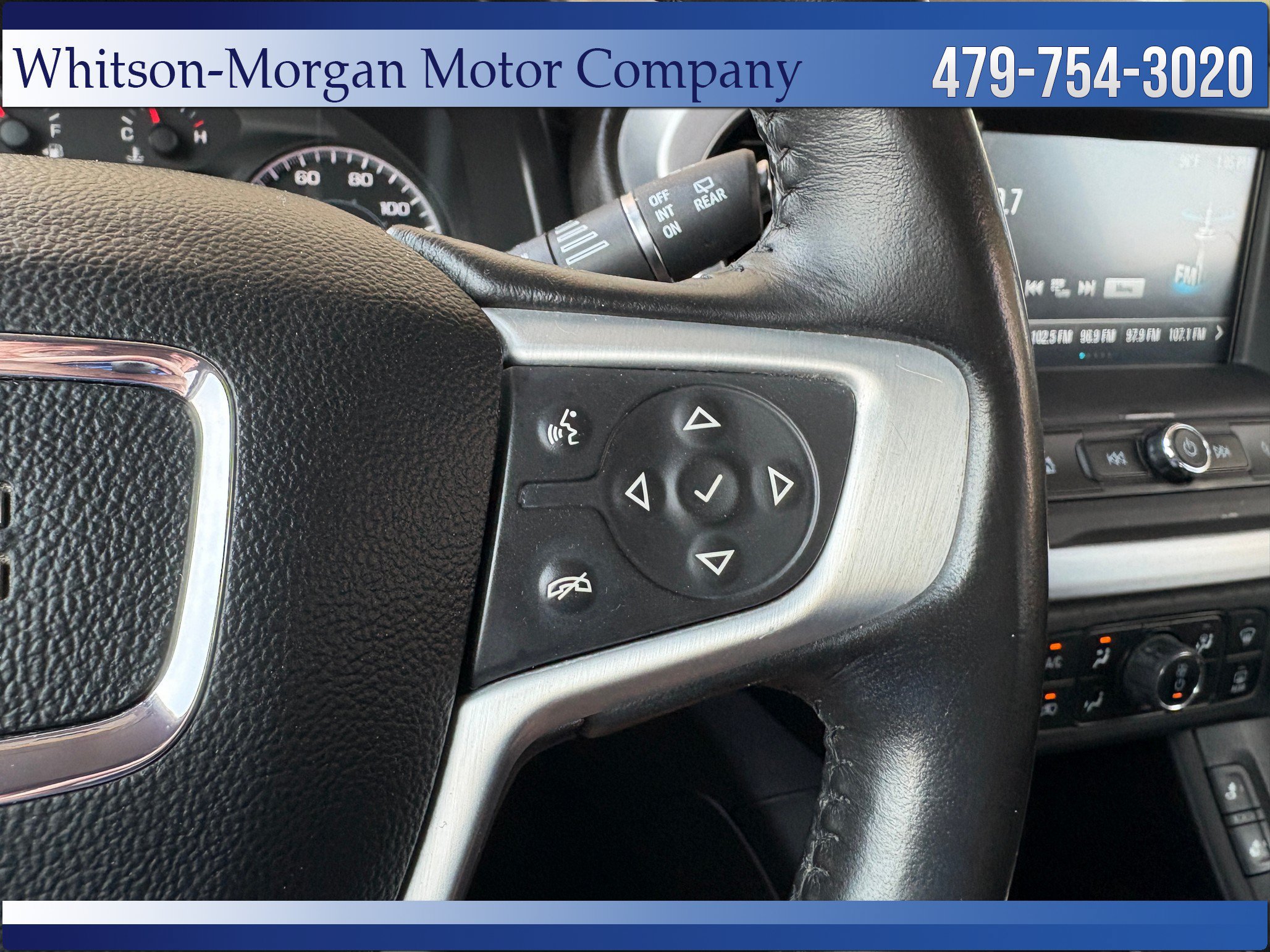 Used 2019 GMC Acadia SLE FWD image 17
