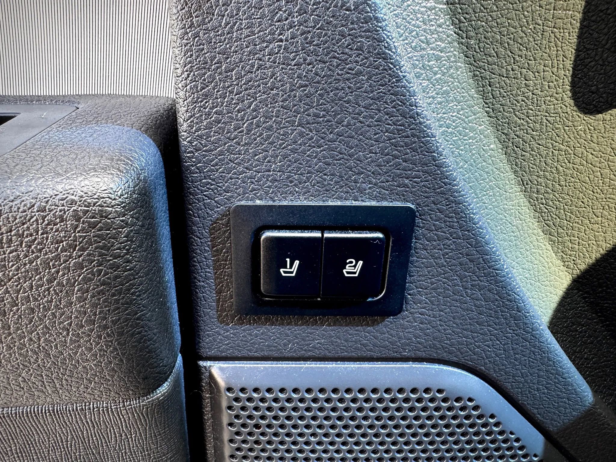 Used 2014 Ford Flex SEL w/ Equipment Group 202A FWD image 17