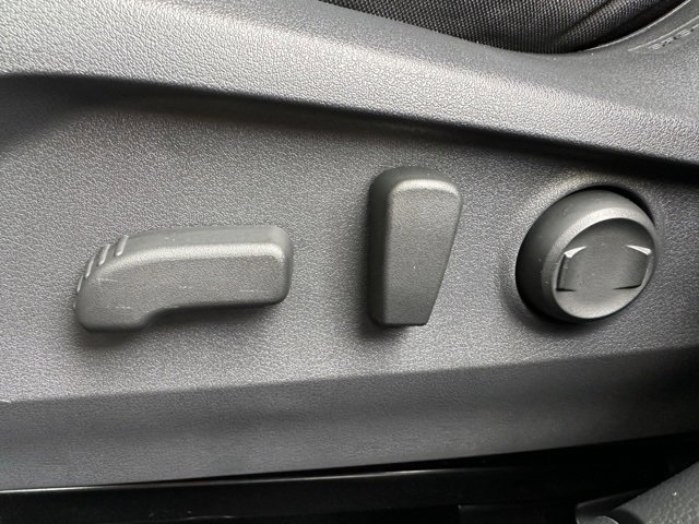 Used 2025 Subaru Outback Premium image 18