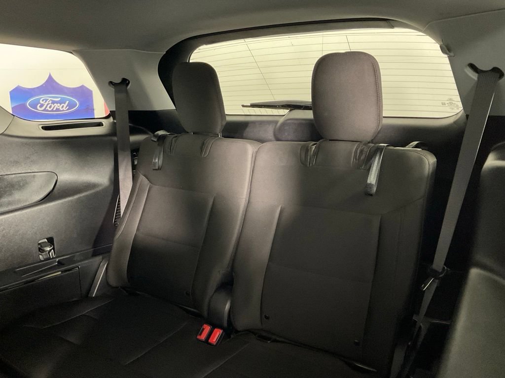 Certified 2022 Ford Explorer XLT RWD image 17