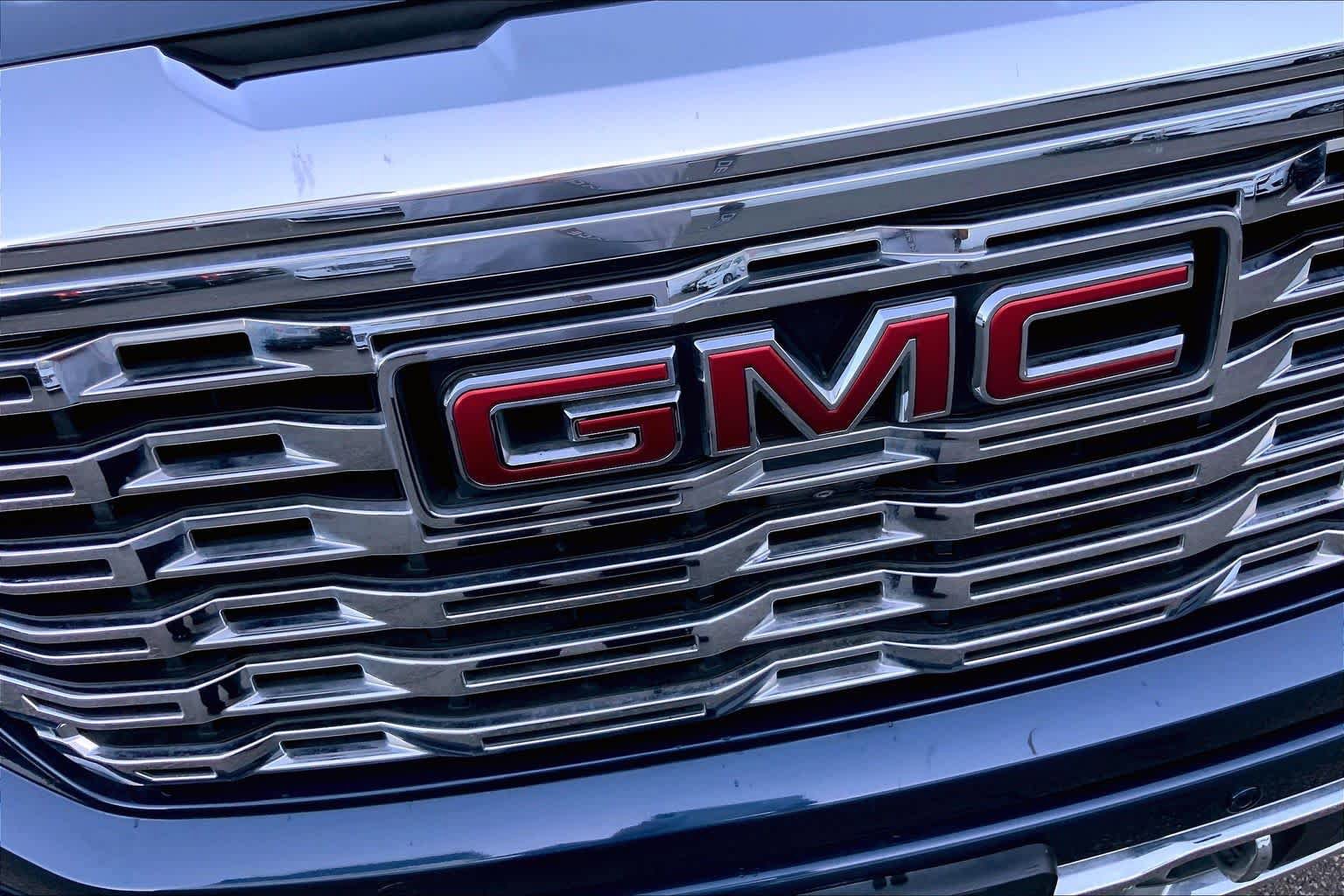 Used 2023 GMC Sierra 1500 Denali w/ Denali Reserve Package AWD/4WD image 27
